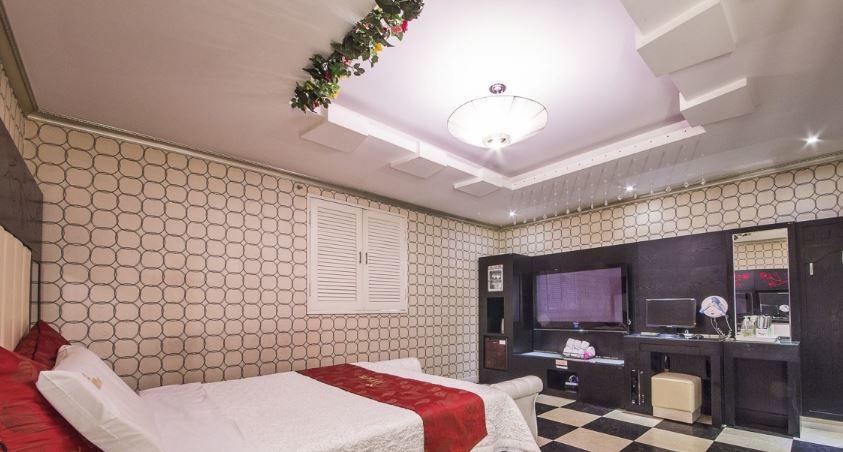 Ivy Hotel Ansan Esterno foto